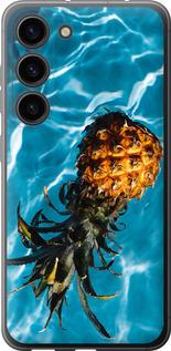 Чехол на Samsung Galaxy S23 Ананас на воде