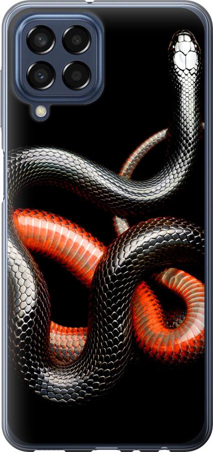 Чехол на Samsung Galaxy M33 M336B Красно-черная змея на черном фоне