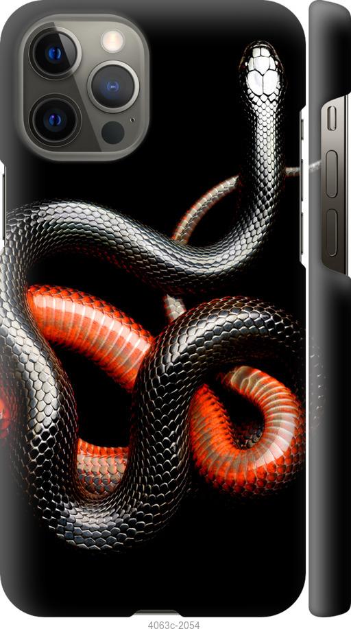 Чехол на iPhone 12 Pro Max Красно-черная змея на черном фоне
